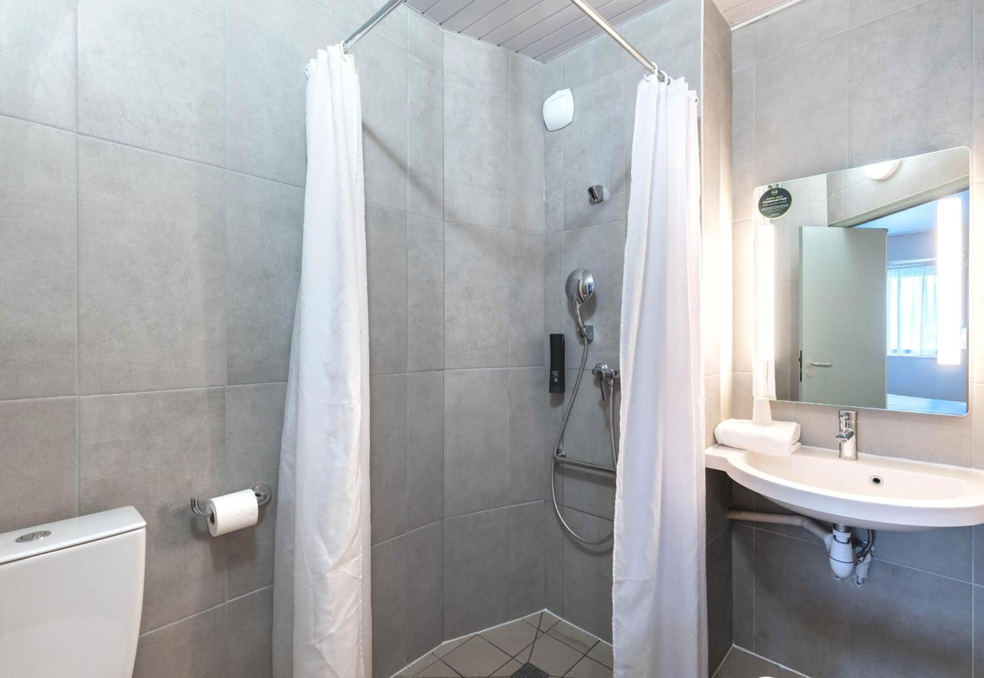 B&B Hotel Lille Lezennes Stade Pierre Mauroy 외부 사진
