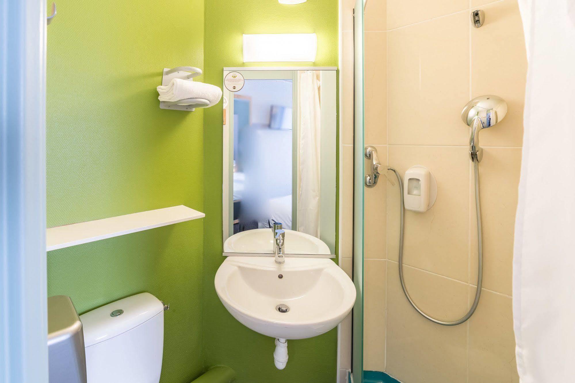 B&B Hotel Lille Lezennes Stade Pierre Mauroy 외부 사진